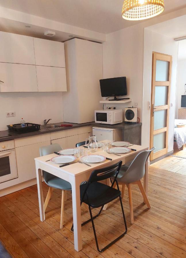 Les Belles Terrasses Dieppe ,3 Appartements , Le Vegetal De 1 A 8 Personnes , Le Tropical De 1 A 6 Personnes , Le Floral Avec Terrasse De 1 A 3 Personnes , Quartier Calme Au Stationnement Gratuit A Cote De L'Avenue Verte Bagian luar foto